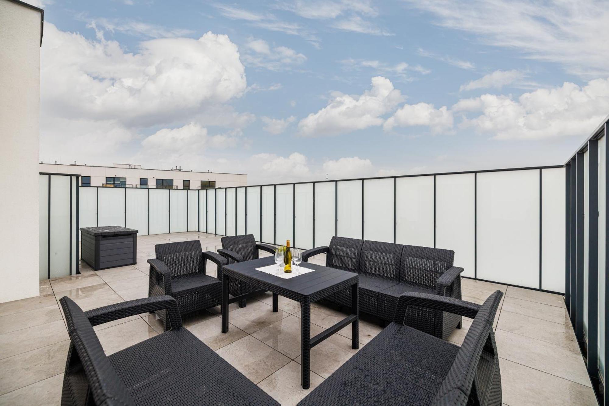 Ina Rent - Przystan Letnica Apartment Gdansk Exterior photo